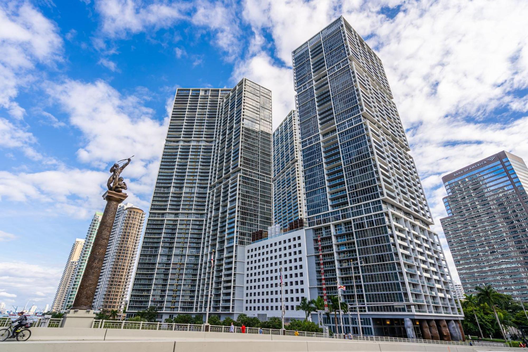 Luxurious Condo At Icon With Views Miami Eksteriør bilde