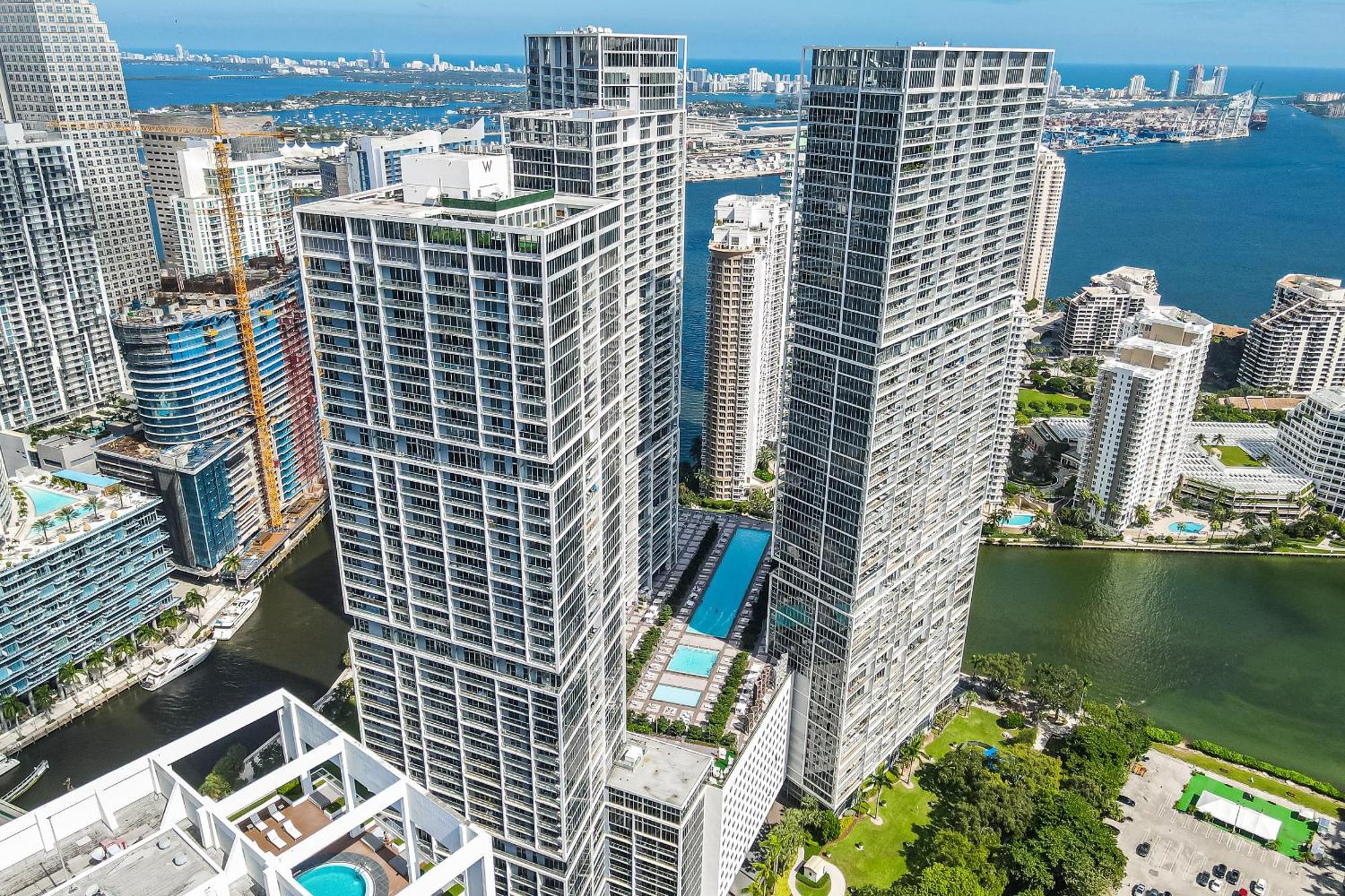 Luxurious Condo At Icon With Views Miami Eksteriør bilde